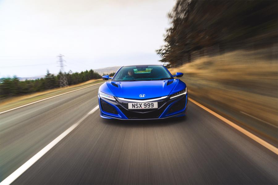  Honda NSX 2016 года  (UK) (фото 63 из 120)